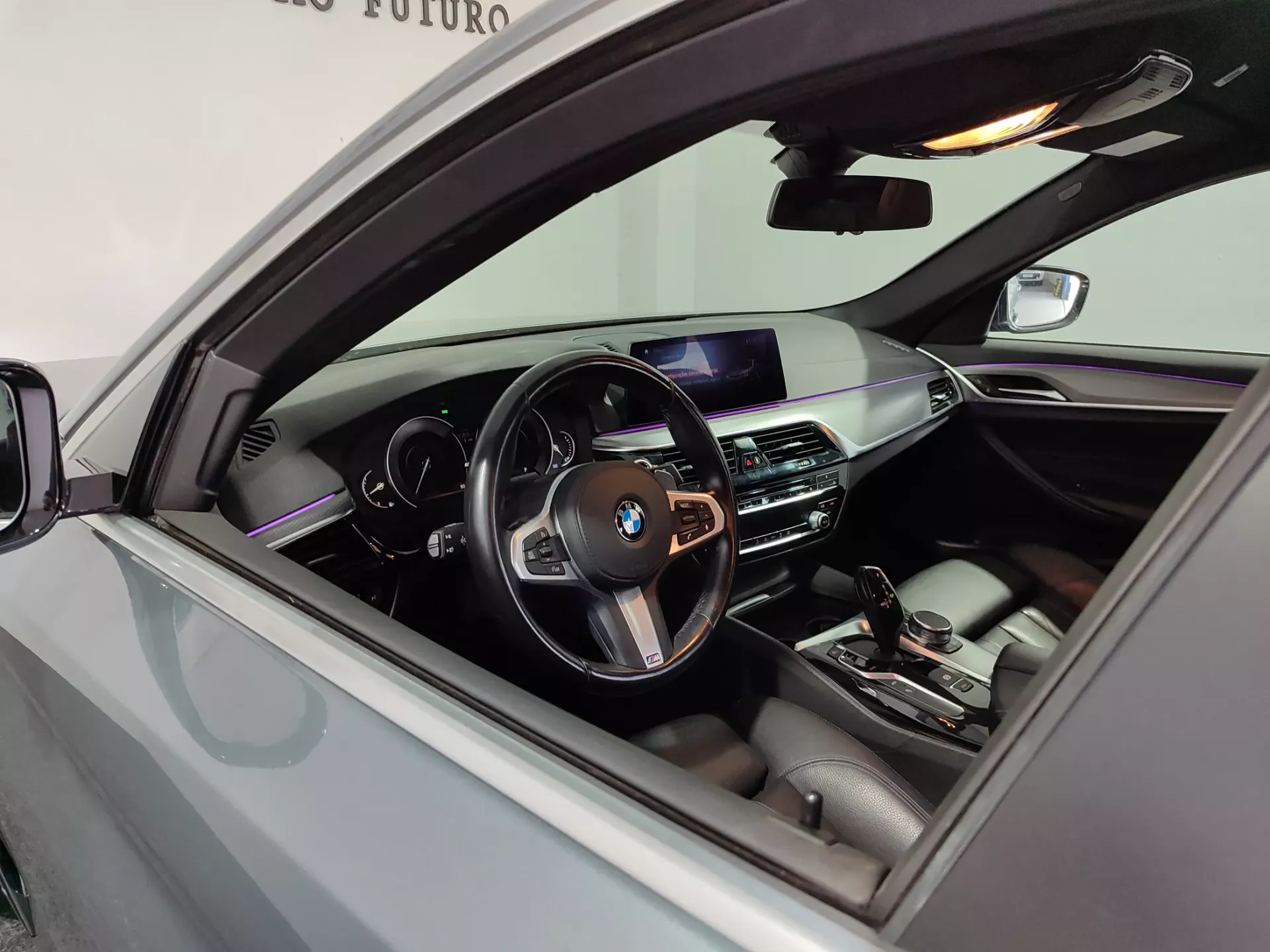 BMW 530 e iPerformance Pack M 12