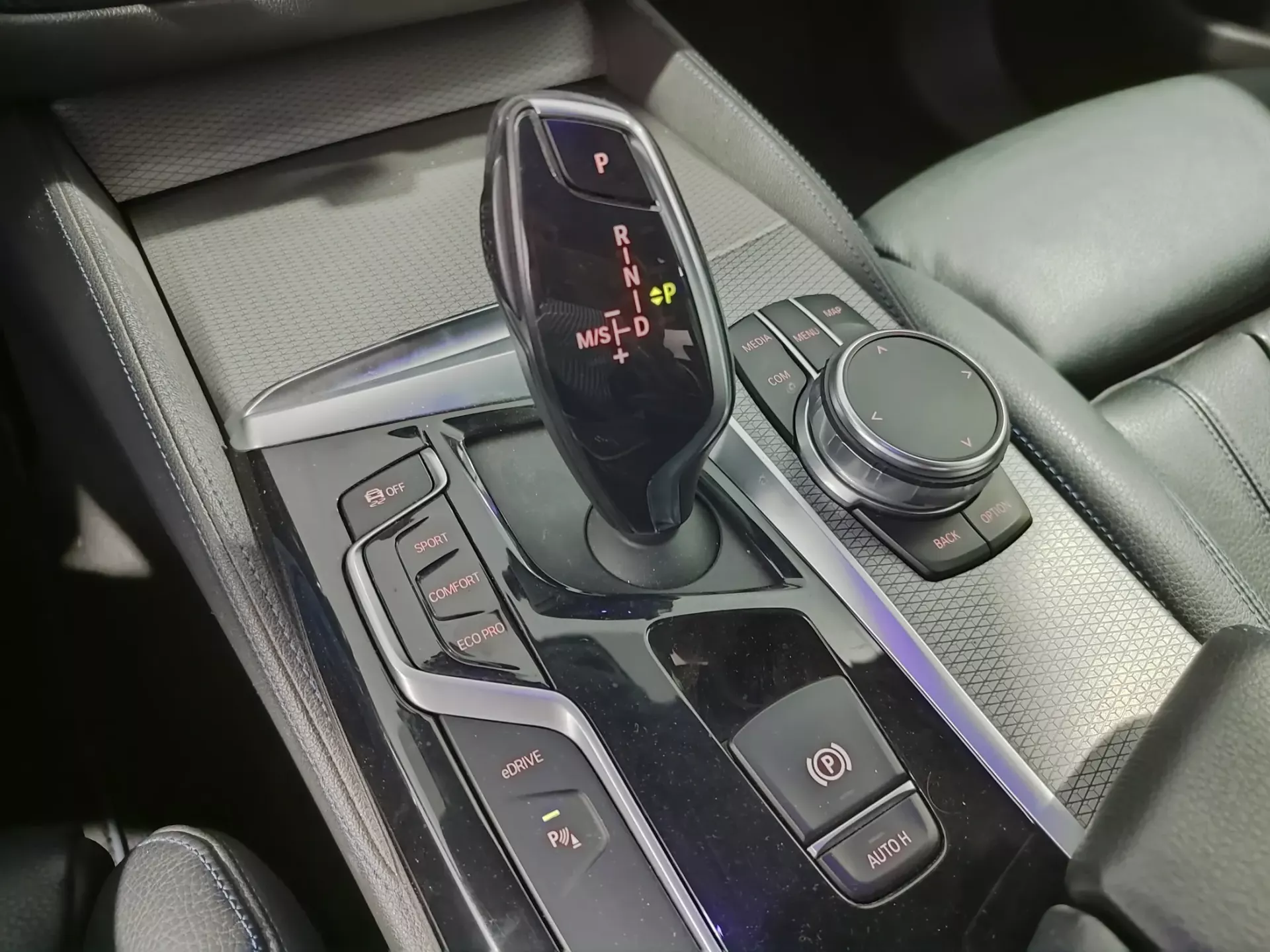 BMW 530 e iPerformance Pack M 35