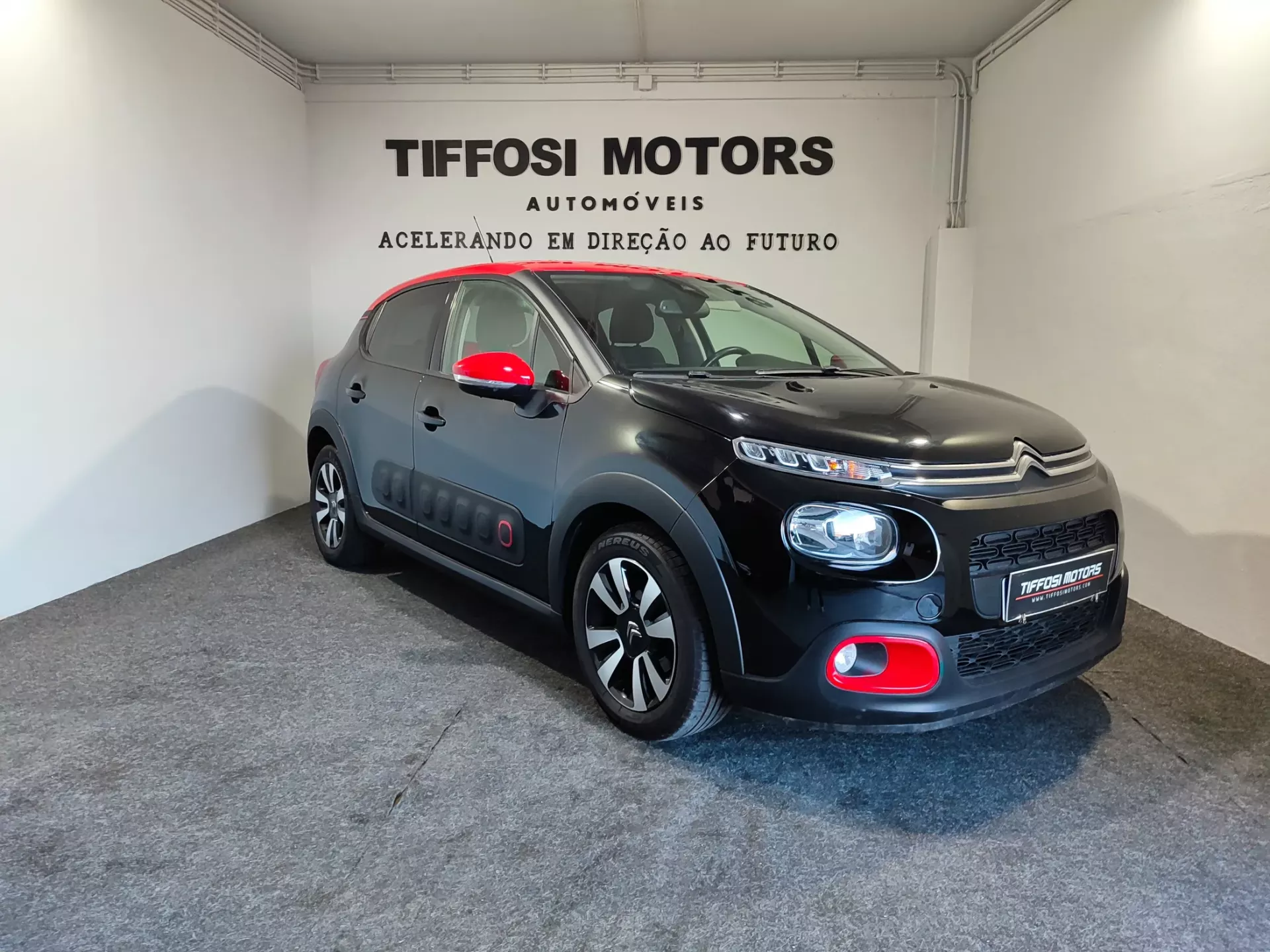 Citroën C3 1.2 PureTech Shine 2