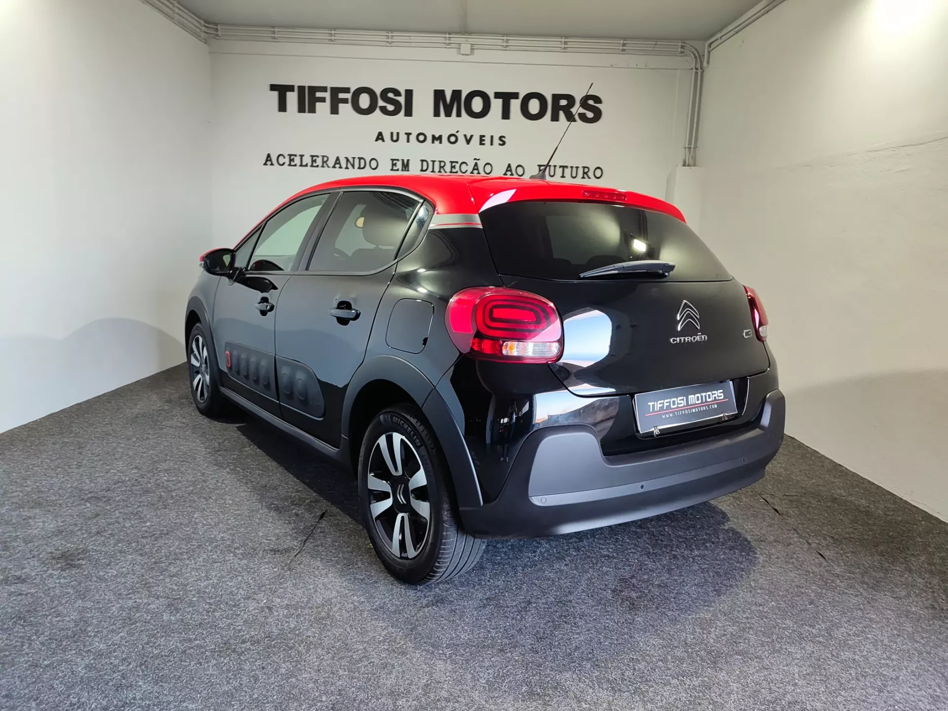 Citroën C3 1.2 PureTech Shine 7