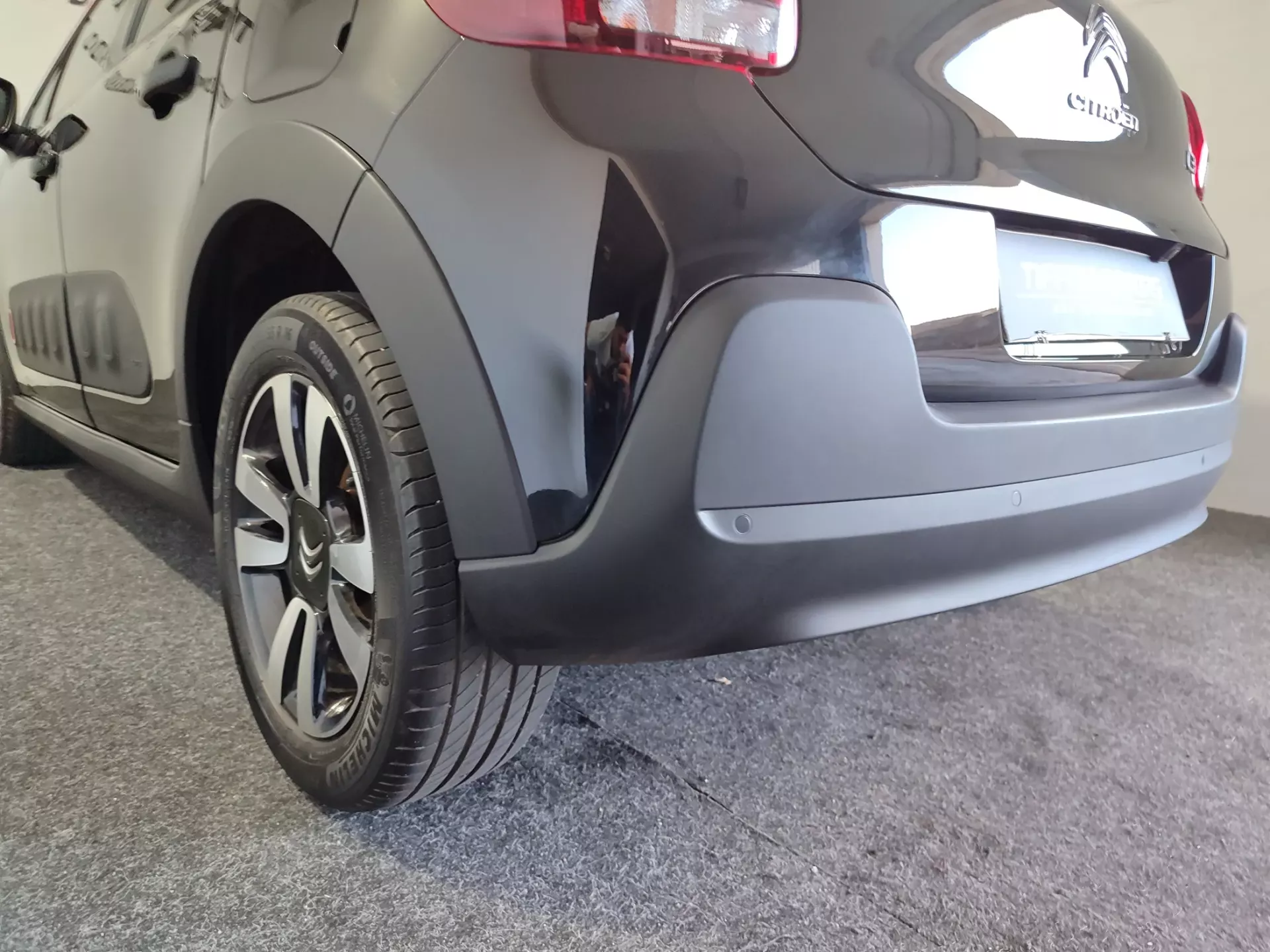 Citroën C3 1.2 PureTech Shine 10