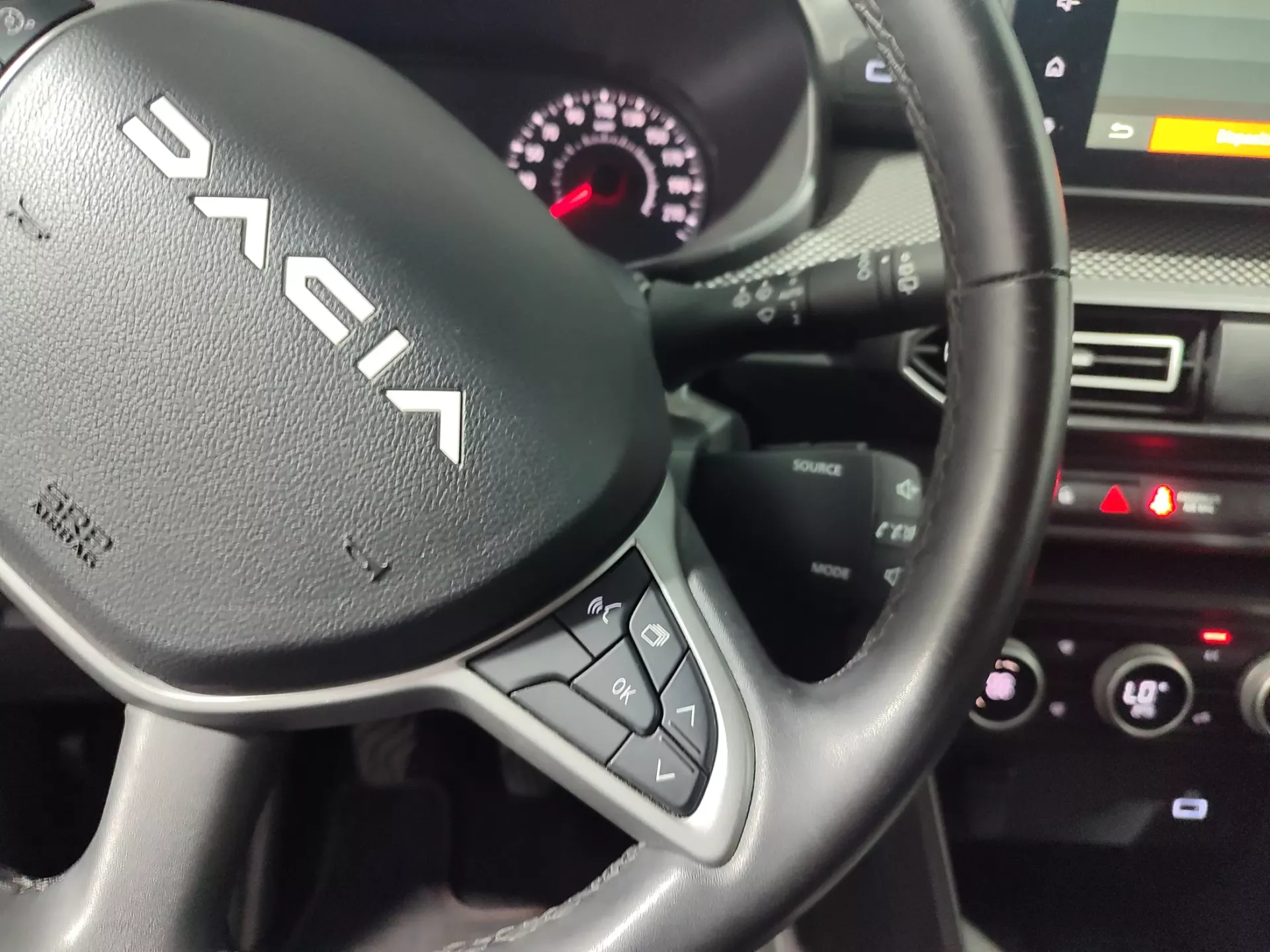 Dacia Jogger 1.0 ECO-G Extreme 7L Bi-Fuel 36