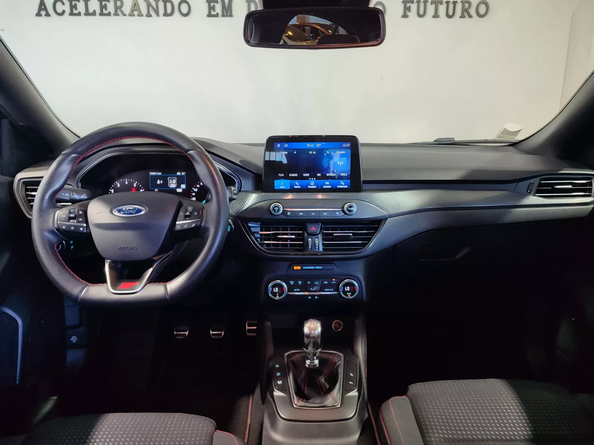 Ford Focus 1.0 EcoBoost ST-Line 21