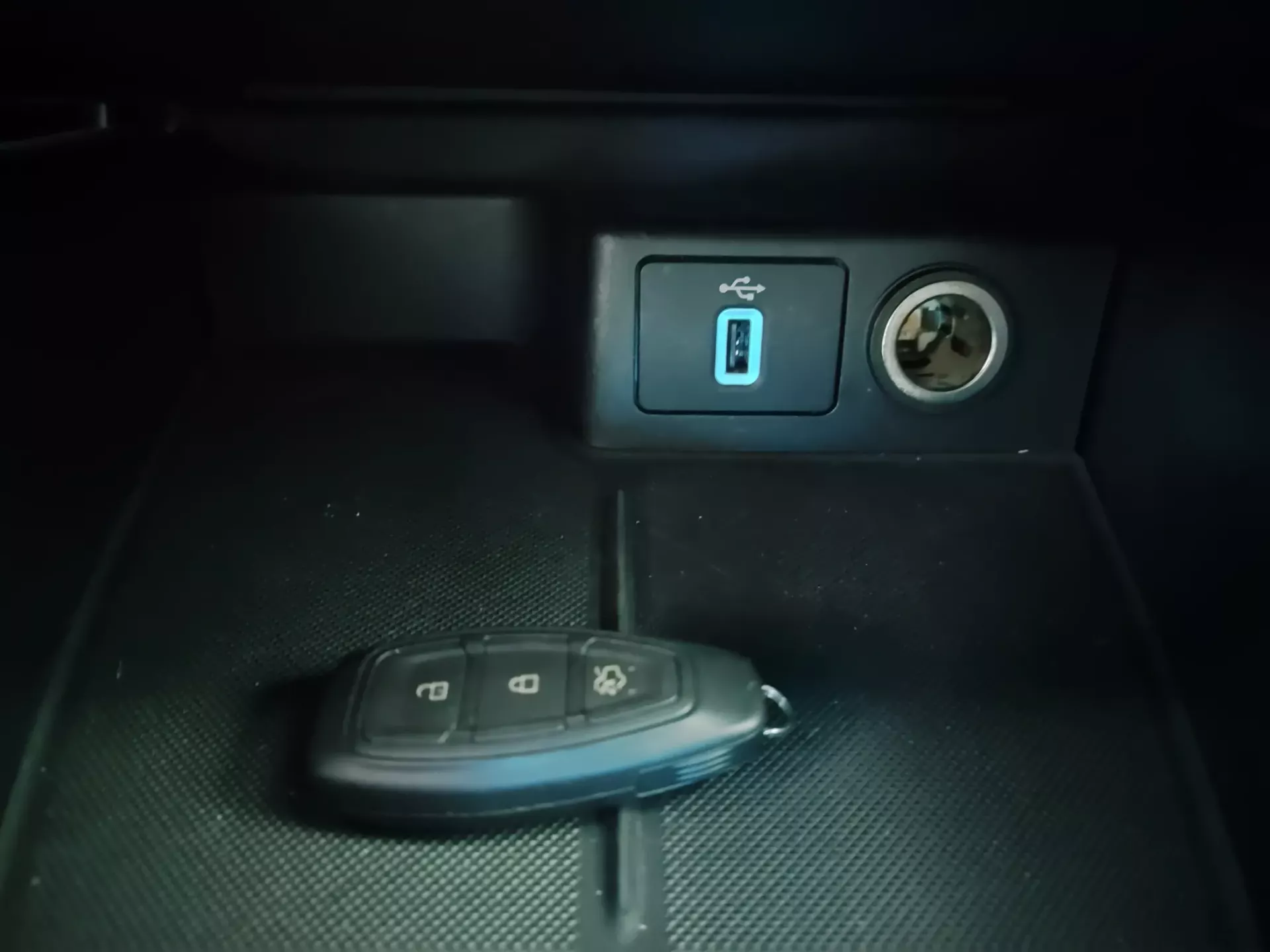 Ford Focus 1.0 EcoBoost ST-Line 31