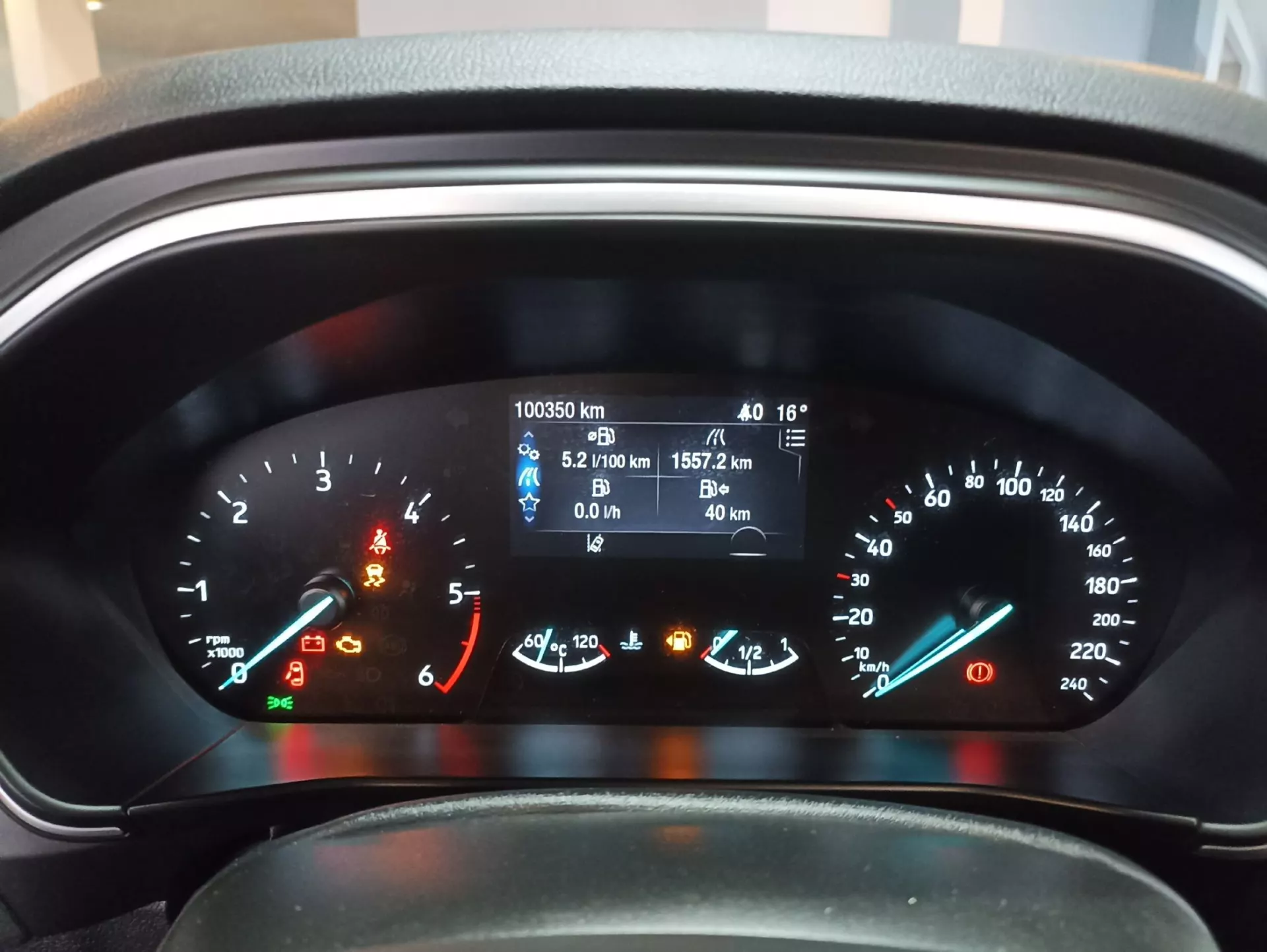 Ford Focus SW 1.5 TDCi EcoBlue Titanium 16