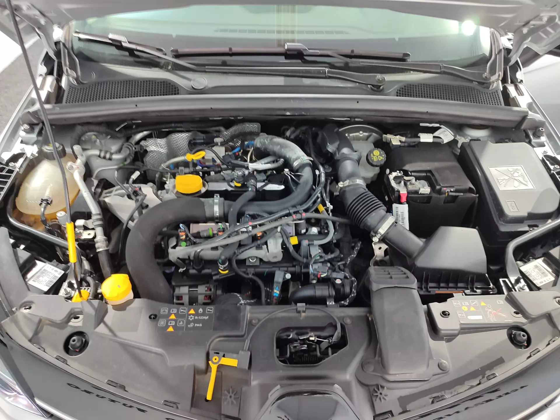 Renault Clio 1.0 TCe Techno Bi-Fuel 40