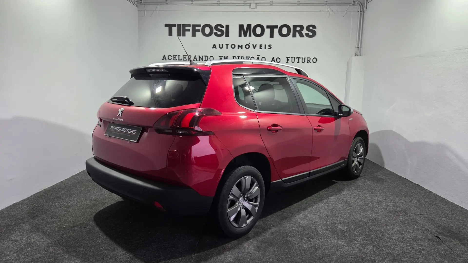 Peugeot 2008 PureTech 130 Stop&Start Allure 6