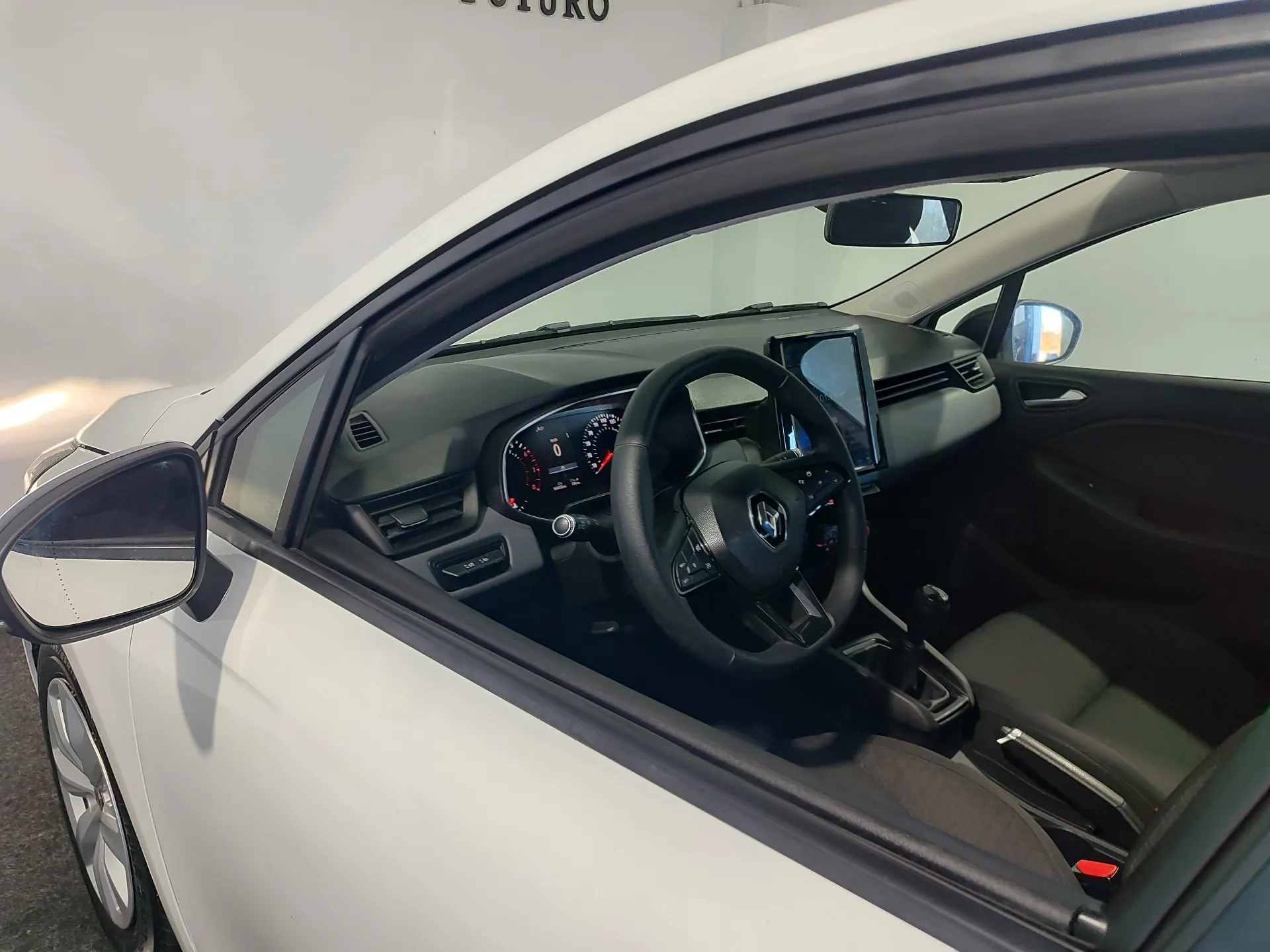 Renault Clio 1.0 SCe Zen 11