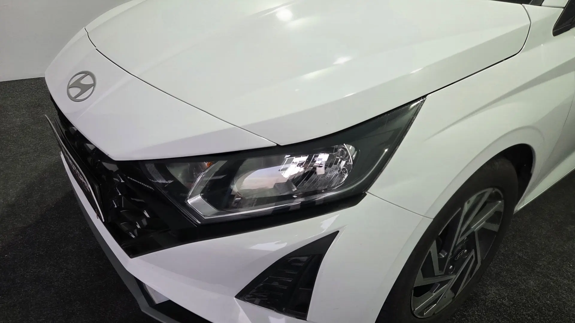 Hyundai i20 1.0 T-GDI Style Plus 4