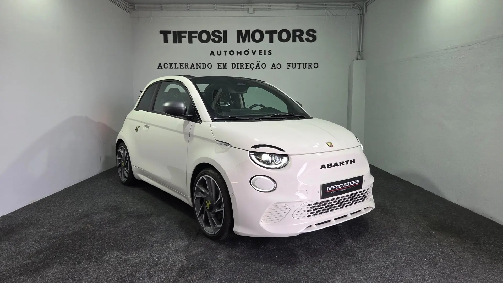 Abarth 500e C Scorpionissima 2