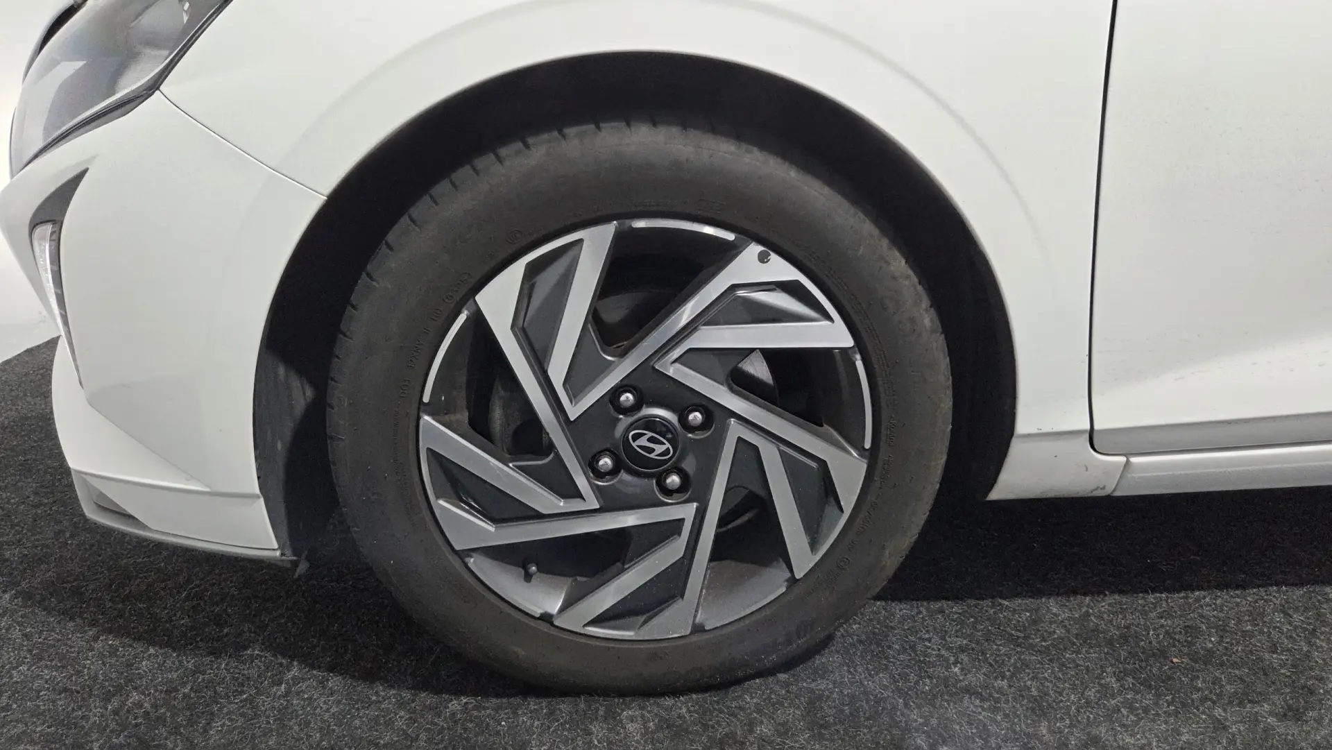 Hyundai i20 1.0 T-GDI Style Plus 34