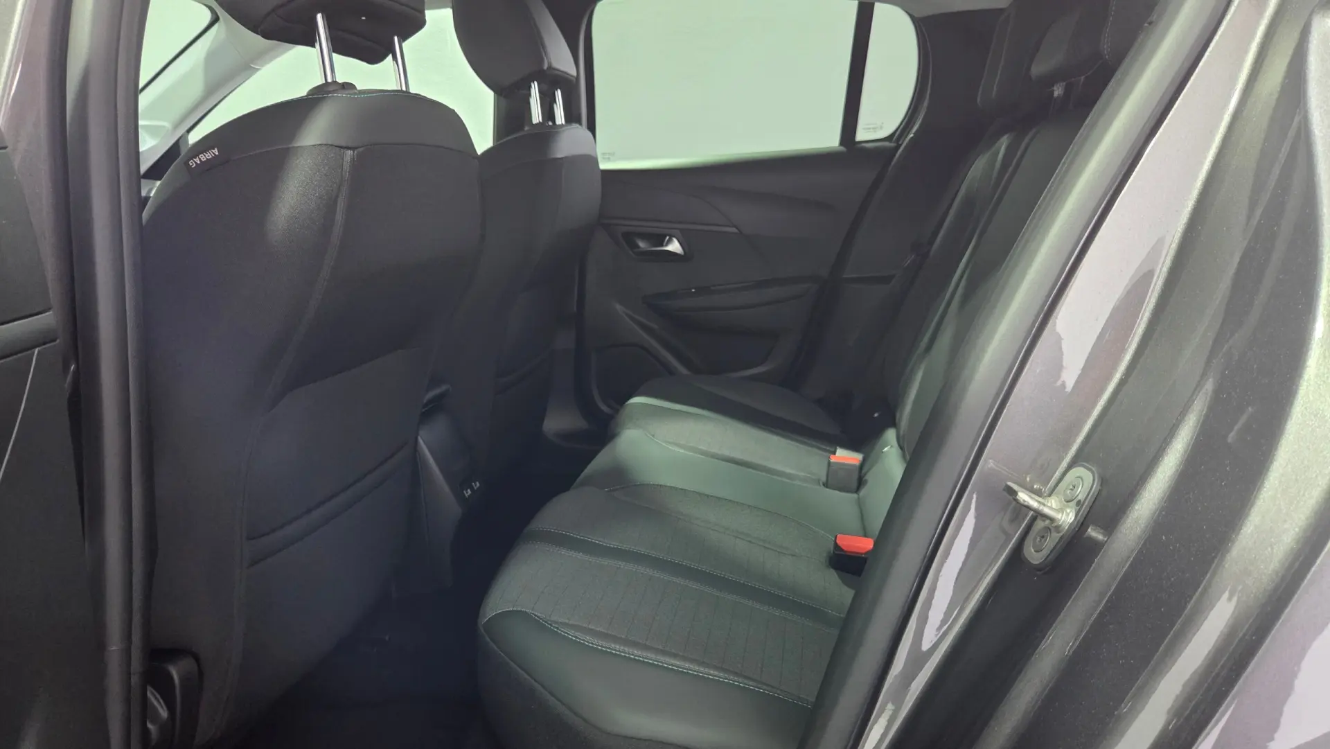 Peugeot 208 1.2 PureTech Allure Pack 14