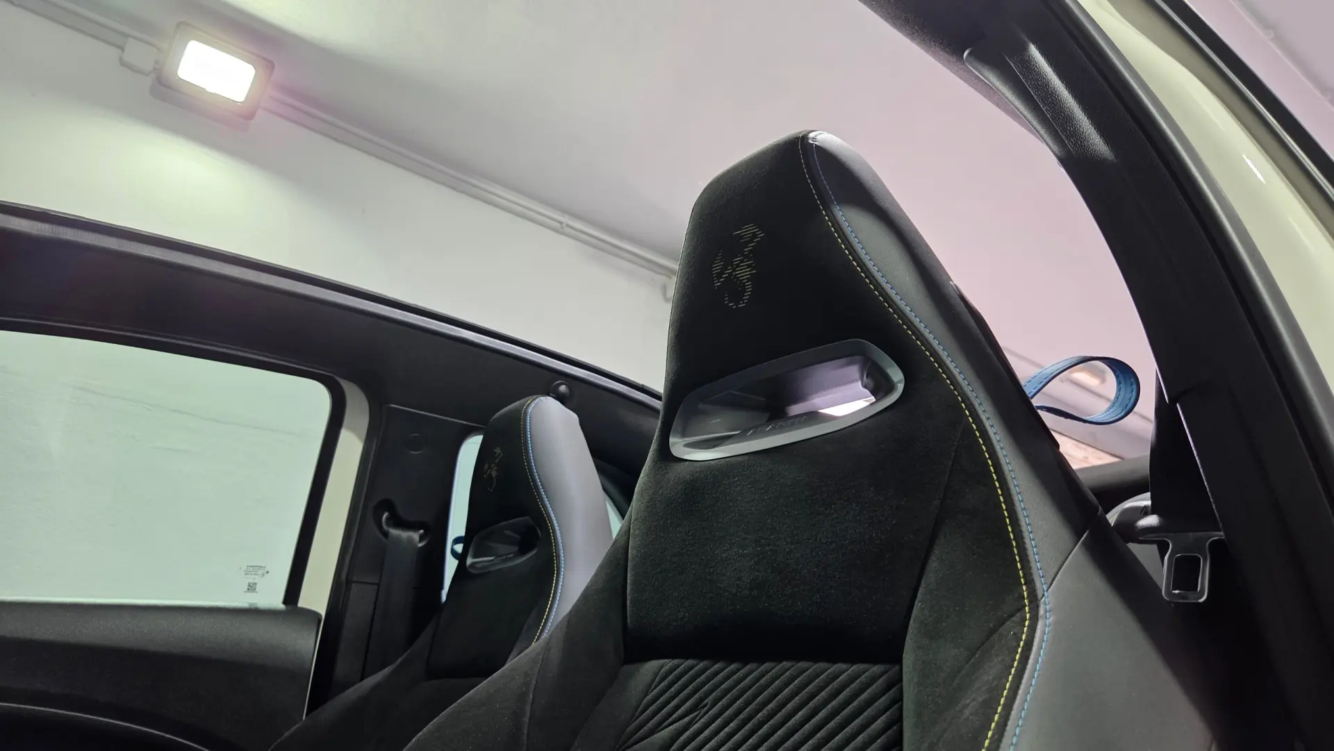 Abarth 500e C Scorpionissima 16