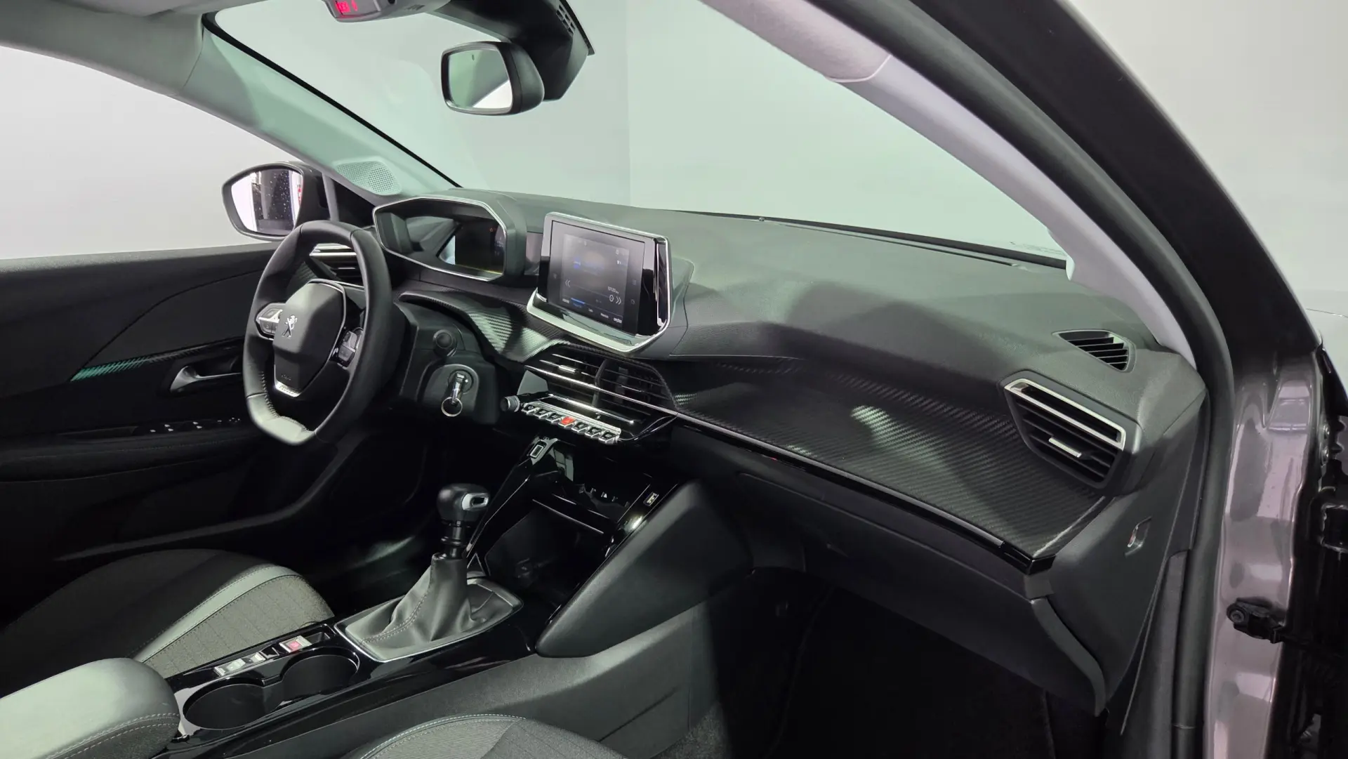 Peugeot 208 1.2 PureTech Allure Pack 19