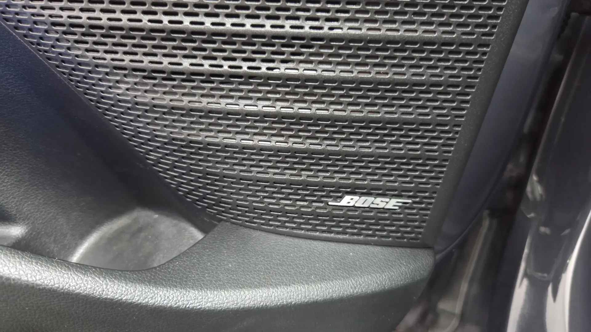 Hyundai i20 N 1.0 T-GDI 48V-Hybrid DCT Connect & Go 39