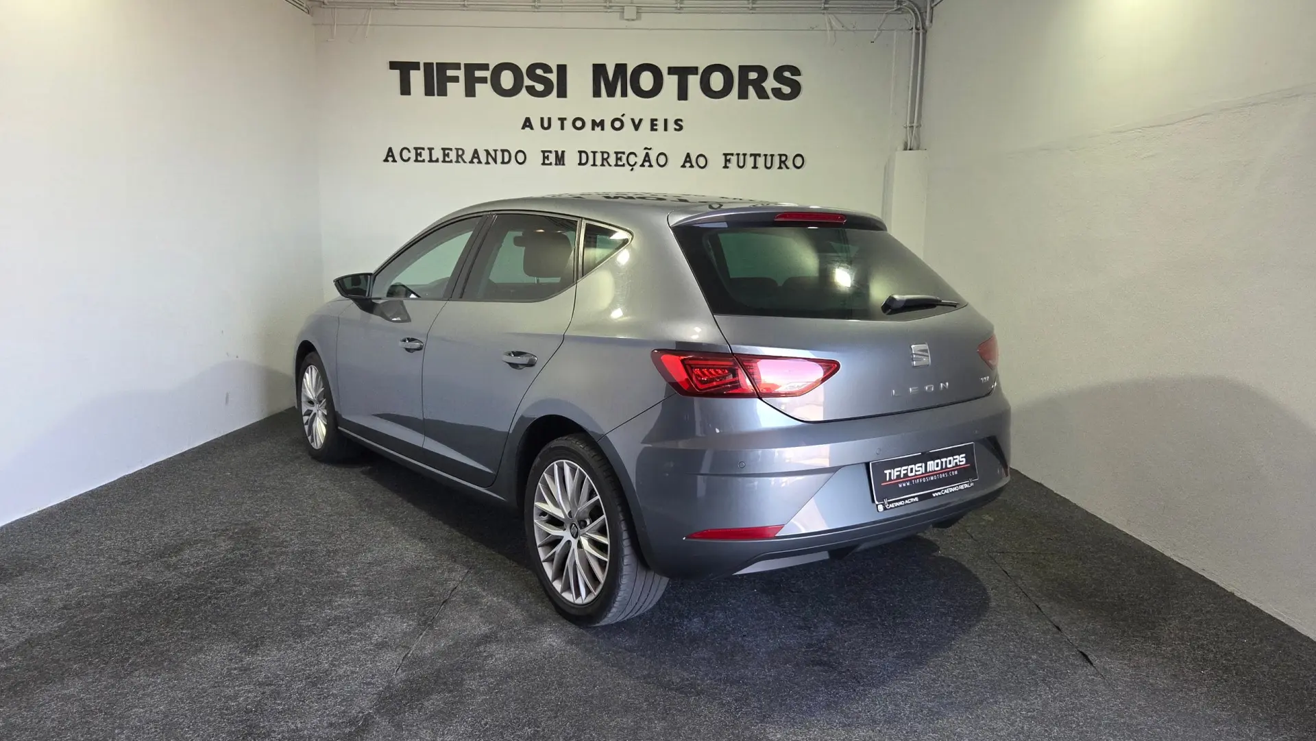 SEAT Leon 1.6 TDI Style S/S 7