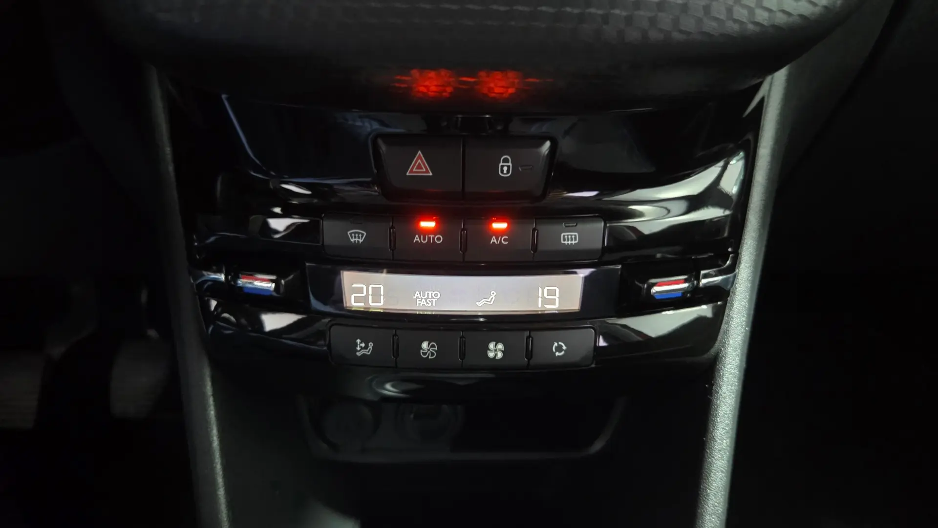 Peugeot 2008 PureTech 130 Stop&Start Allure 27