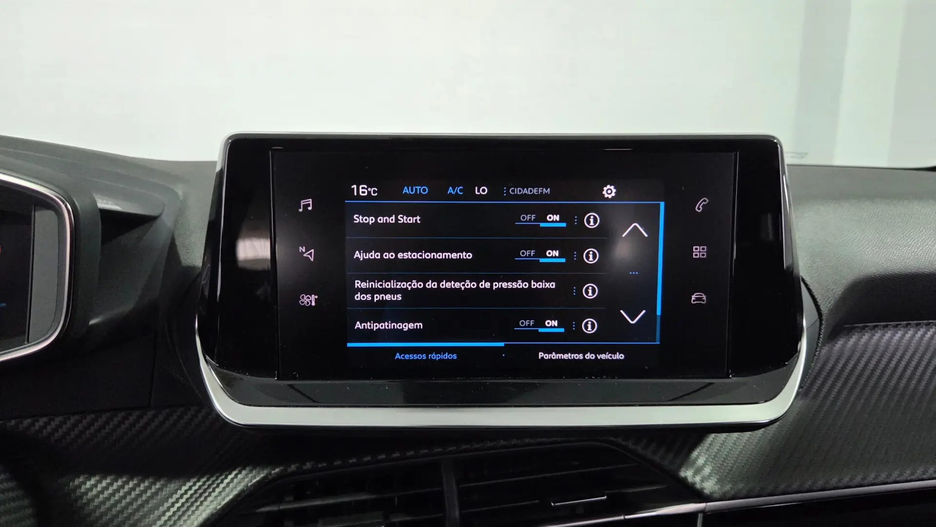 Peugeot 208 1.2 PureTech Allure Pack 26