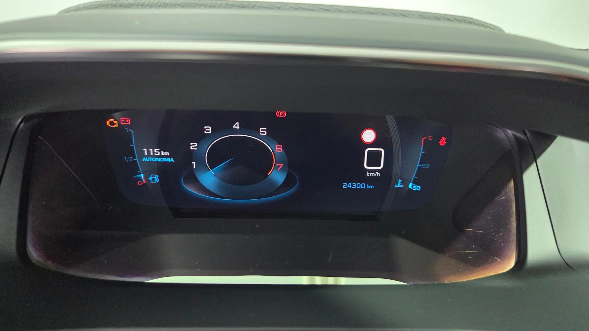 Peugeot 208 1.2 PureTech Allure Pack 18