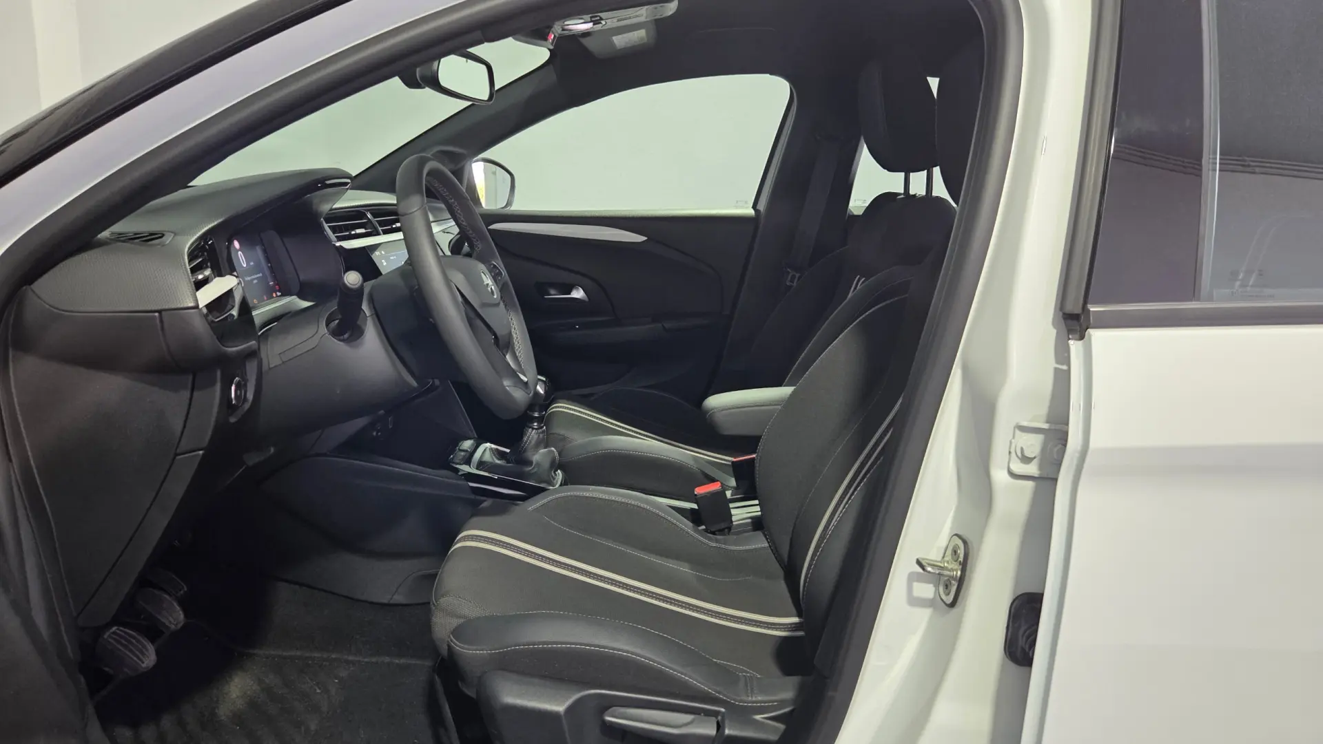 Opel Corsa 1.2 Direct Injection Turbo S&S GS 13