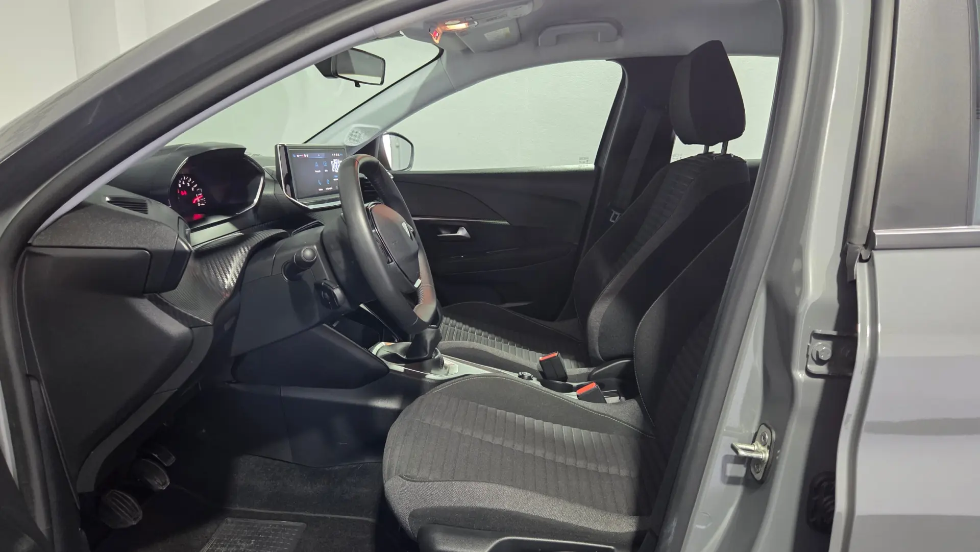 Peugeot 208 1.2 PureTech Active Pack 13