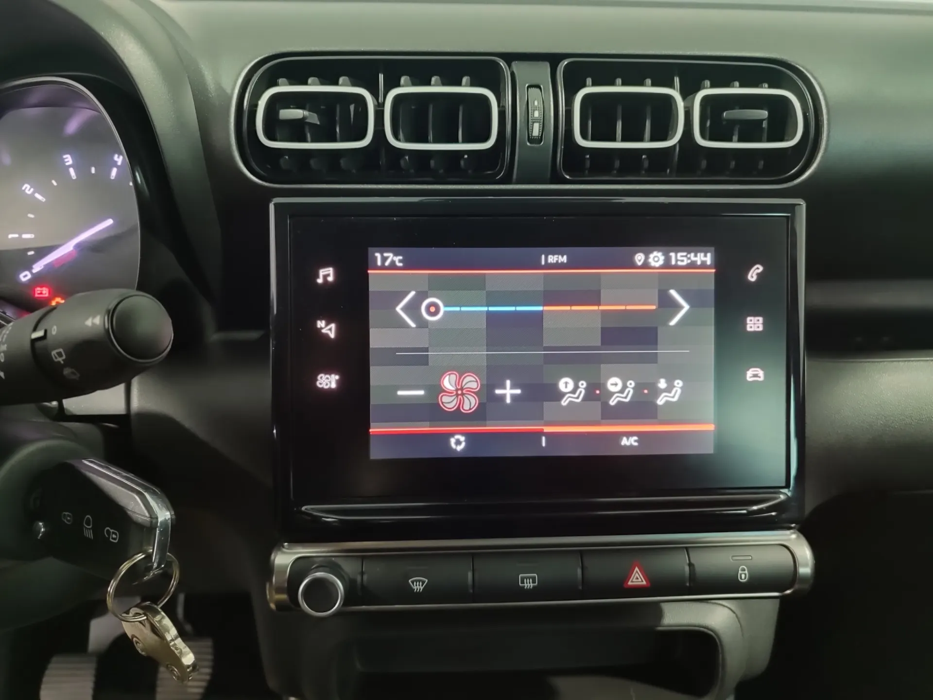 Citroën C3 Aircross 1.2 PureTech Feel Pack 21