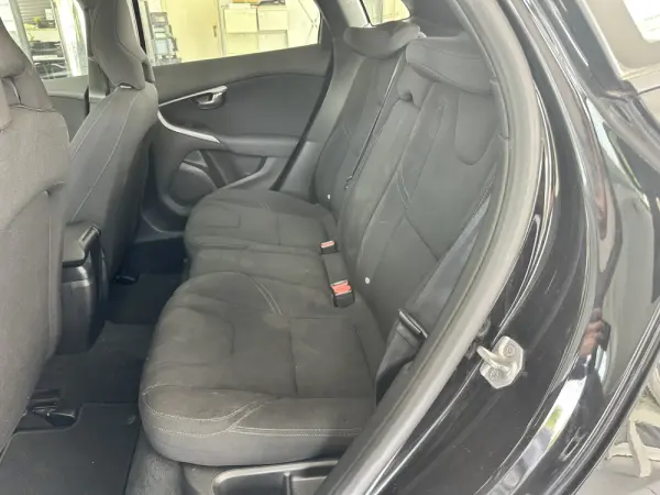 Volvo V40 2.0 D2 Kinetic 17