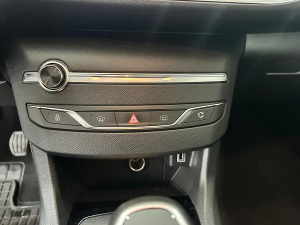 Peugeot 308 SW 1.5 BlueHDi Active Pack 21