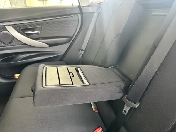 BMW 318 d GT 2.0 Aut. 28