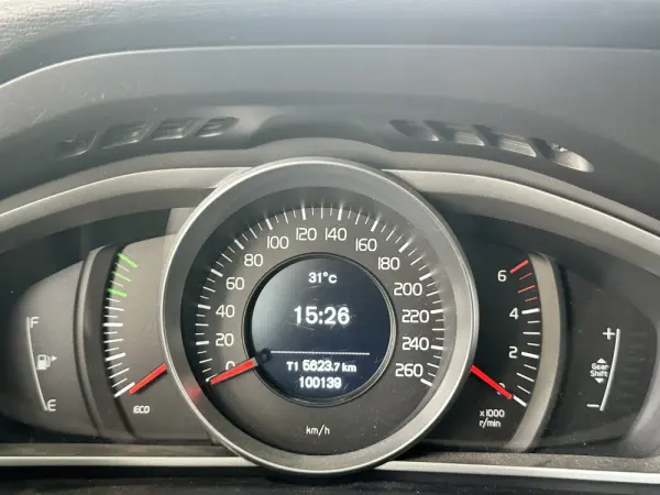 Volvo V40 2.0 D2 Kinetic 11