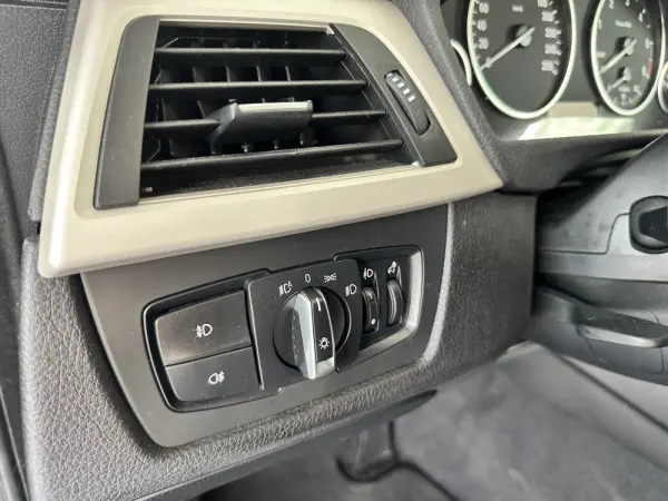 BMW 318 d GT 2.0 Aut. 12