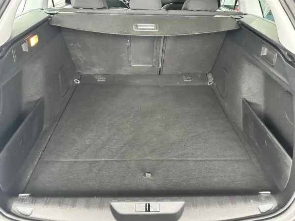 Peugeot 308 SW Active Pack 1.6 CX Aut. 29