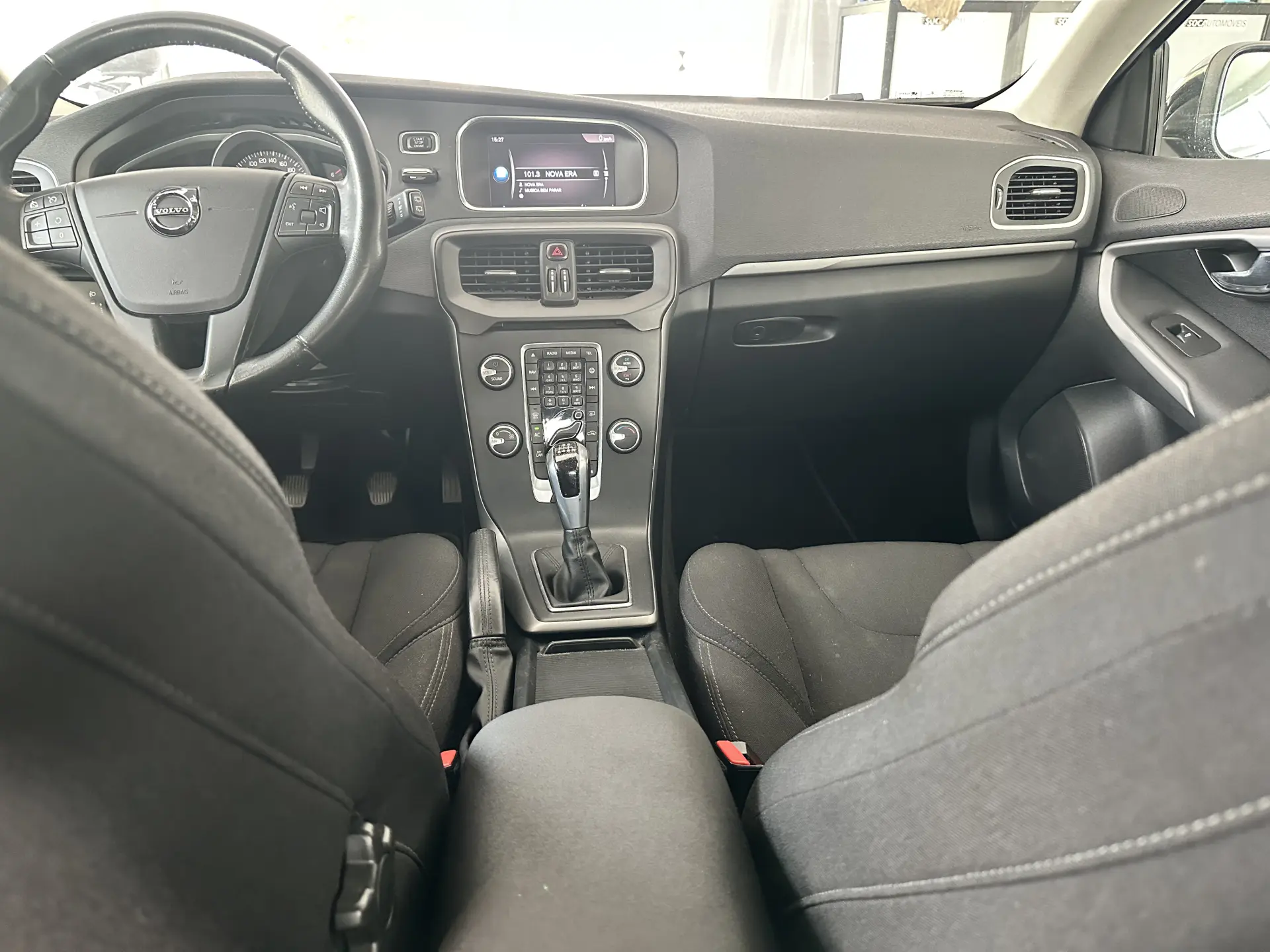 Volvo V40 2.0 D2 Kinetic 19