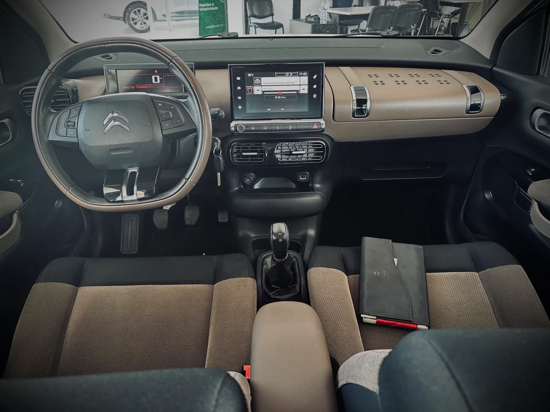 Citroën C4 Cactus 1.6 BlueHDi Feel 16