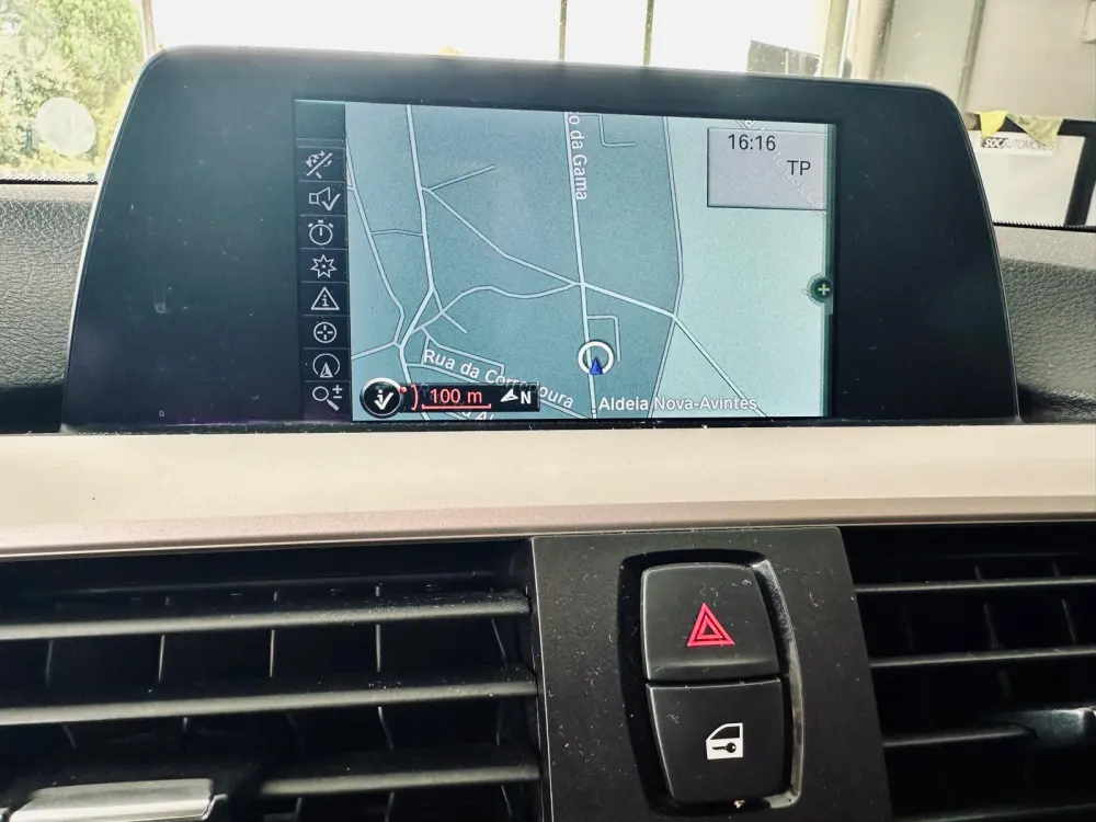 BMW 320 d Touring EfficientDynamics Line Sport Auto 16