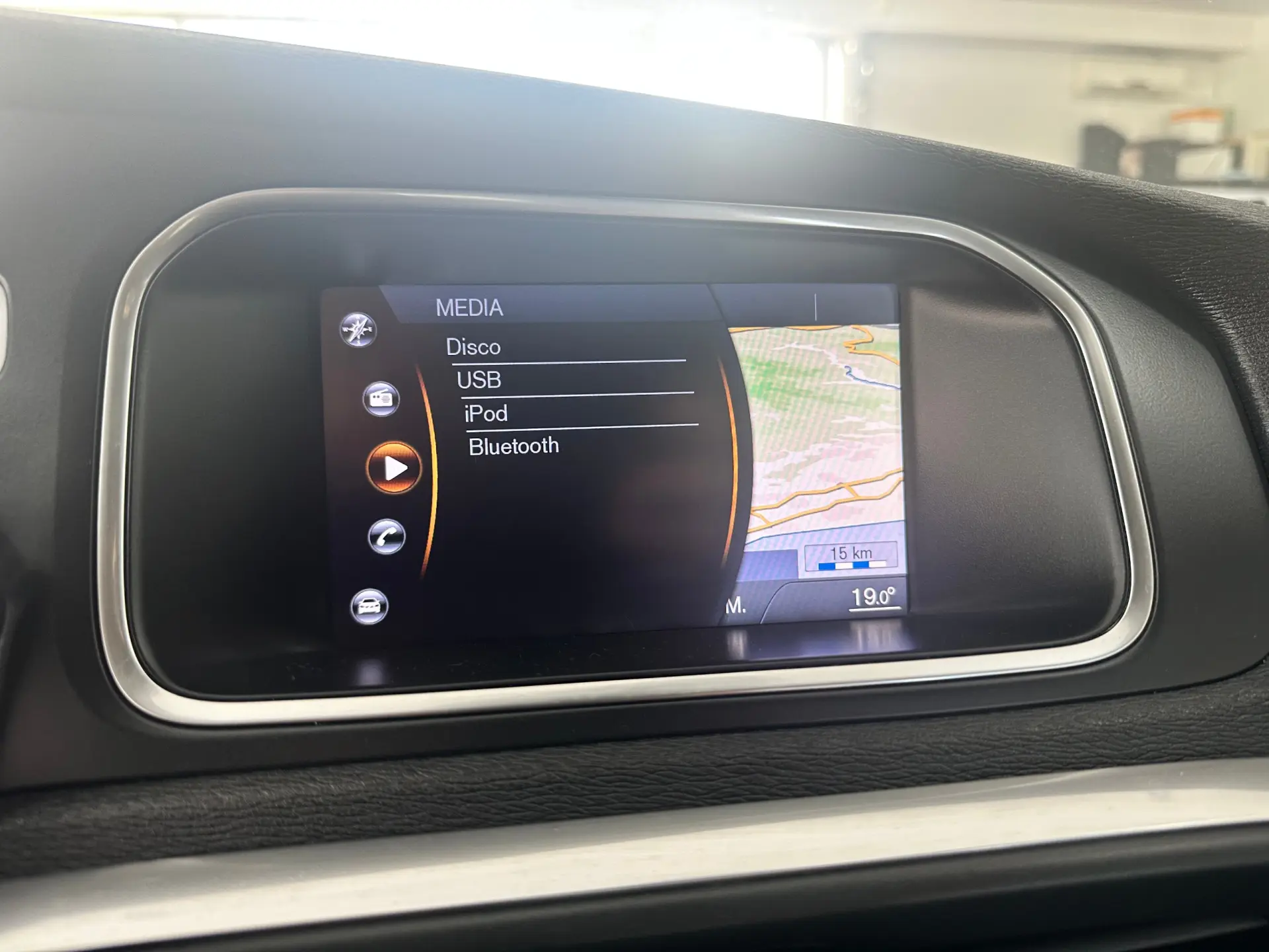 Volvo V40 Cross Country 14