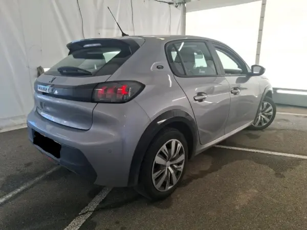 Peugeot e-208 Active Business 2