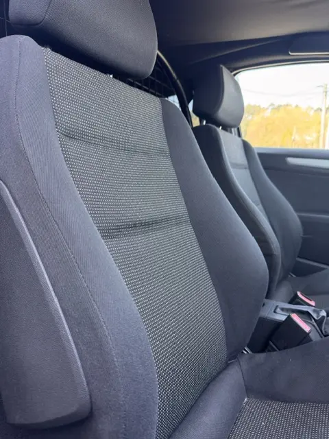 Opel Astra GTC 1.3 CDTI 8