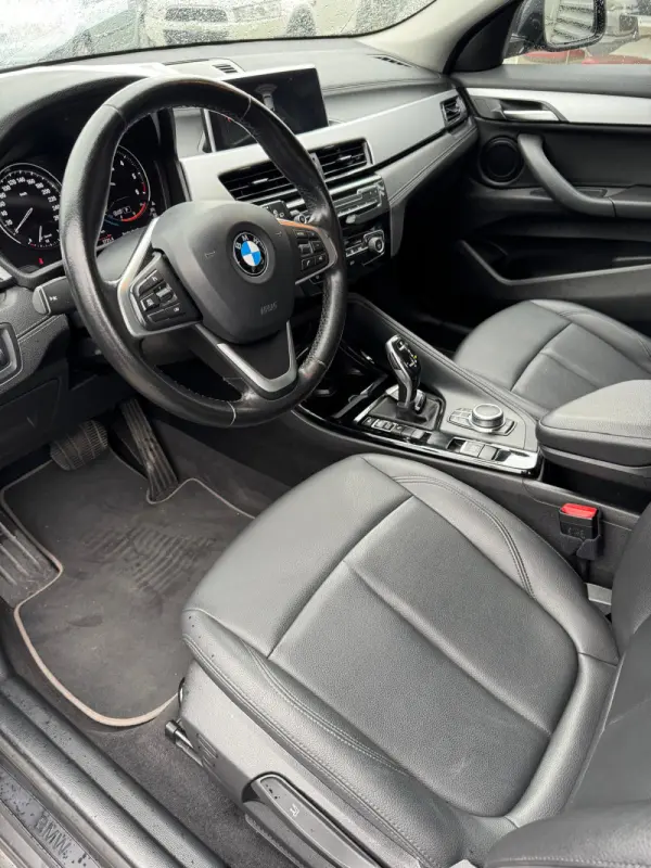 BMW X2 16 d sDrive Auto 4