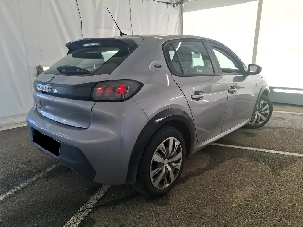 Peugeot e-208 Active Business 2