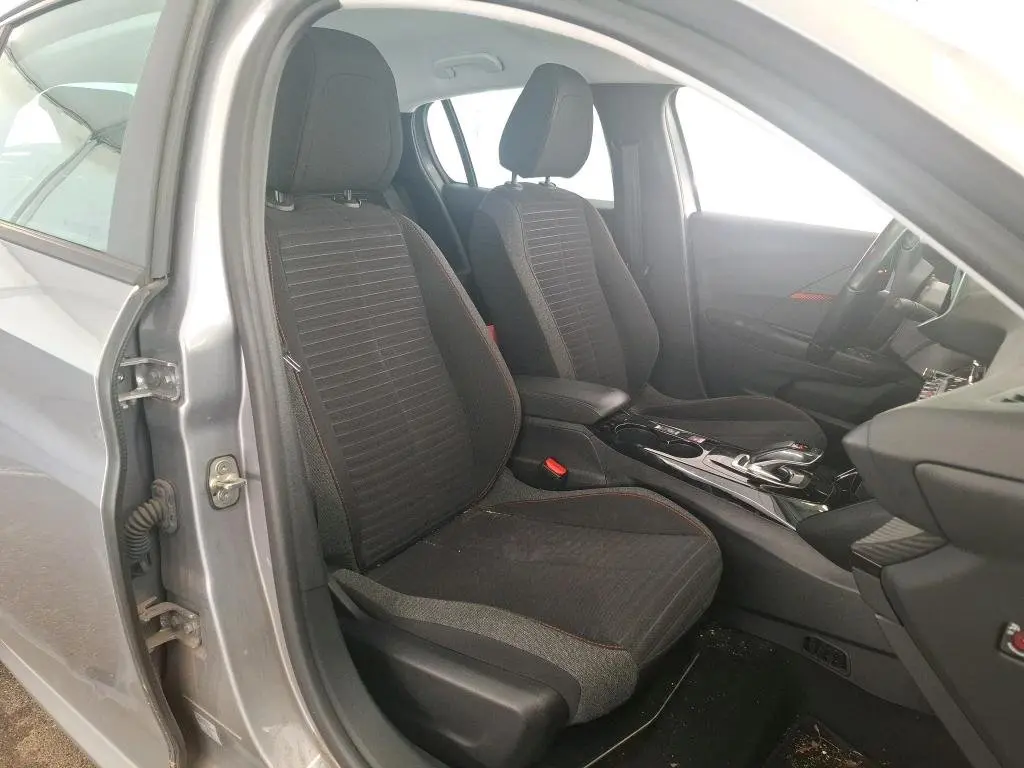 Peugeot e-208 Active Business 4