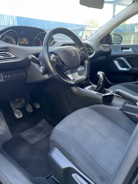 Peugeot 308 SW 1.6 BlueHDi Allure J17 6