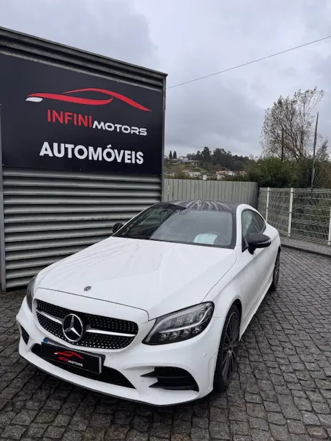 Mercedes-Benz C 220 d AMG Line 2