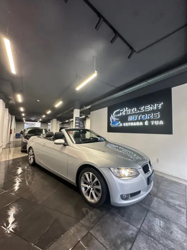 BMW 320 d Cabrio Exclusive Auto 4