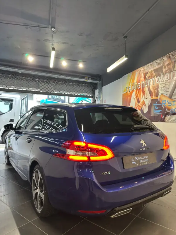 Peugeot 308 SW 1.5 BlueHDi GT EAT8 23