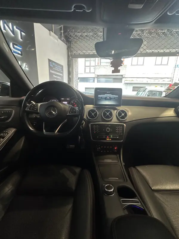 Mercedes-Benz CLA 200 d 7G-DCT AMG Line 24
