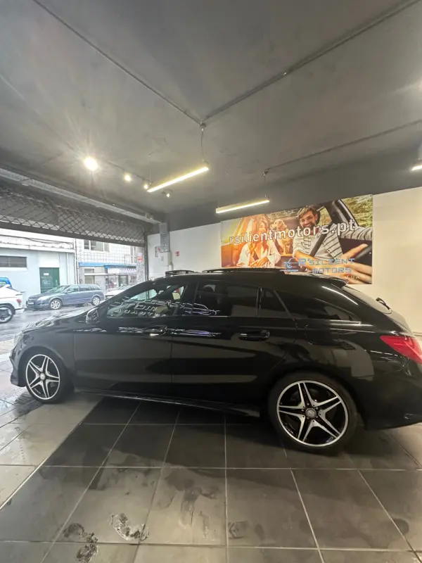 Mercedes-Benz CLA 200 d 7G-DCT AMG Line 10