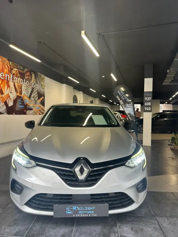 Renault Clio 1.0 TCe Limited Bi-Fuel 4