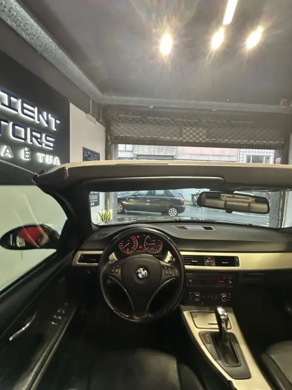 BMW 320 d Cabrio Exclusive Auto 13