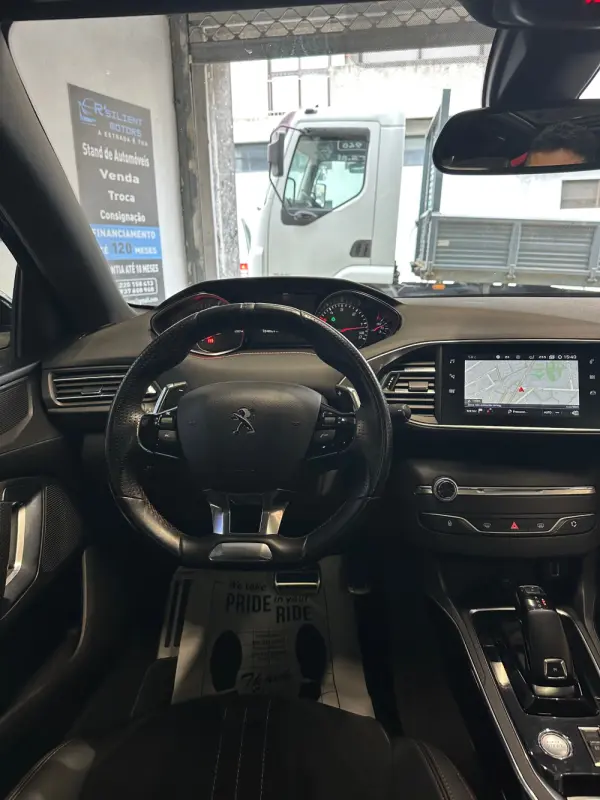 Peugeot 308 SW 1.5 BlueHDi GT EAT8 27